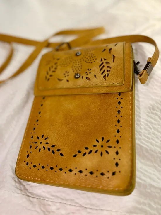 Mustard Yellow Laser-Cut Leather Crossbody Bag - Women - Picture 4 of 12